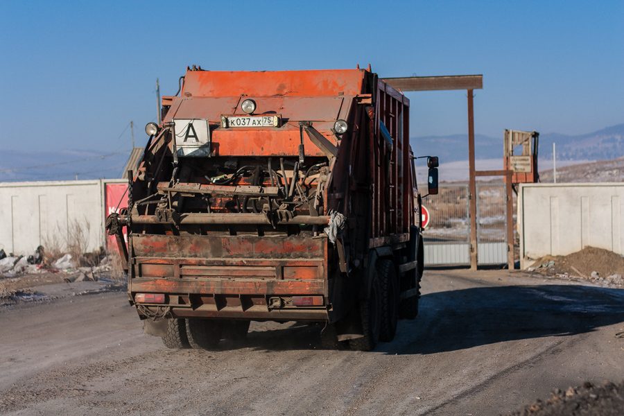 Власти Иркутской области компенсируют льготникам расходы на вывоз мусора