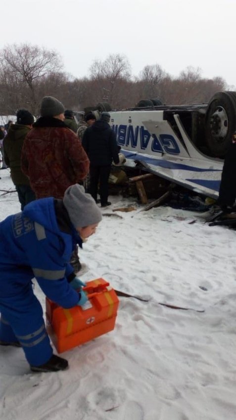 Осипов поручил премировать врачей, спасавших пострадавших в ДТП с автобусом