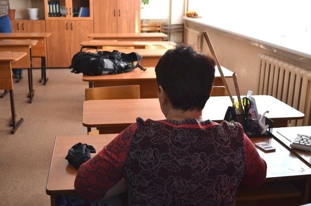 Прокуратура обязала школу вернуть родителям плату за подвоз учителей в Среднюю Борзю