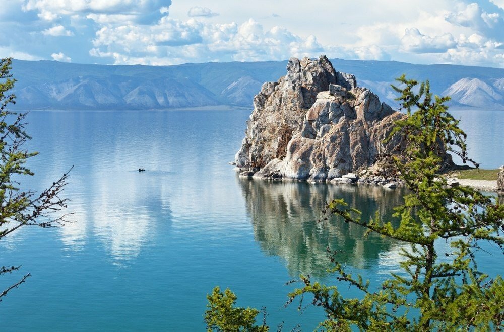 Учёные РАН проведут исследования на Байкале из-за повышения уровня озера