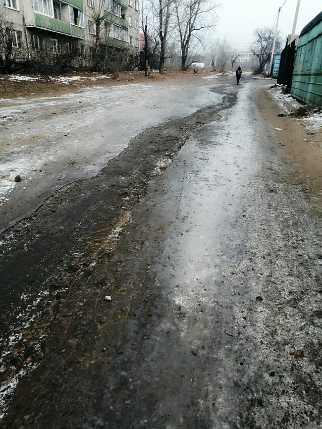 Река на дороге, МЖК, Чита, 1 декабря 2021 г.