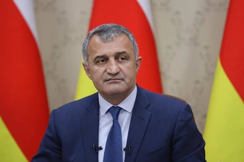 В основу указа о референдуме положено «историческое стремление народа Республики Южной Осетии к воссоединению с Россией»