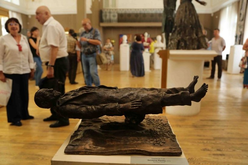 Выставка скульптуры и живописи из Российской академии художеств посетит Читу