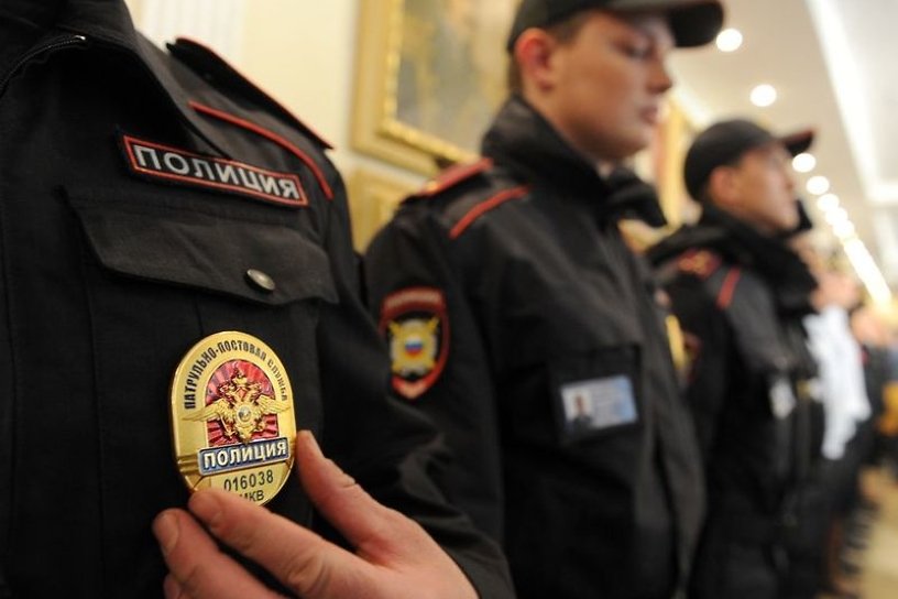 Школьники Усолья-Сибирского выследили подозреваемого в краже телефона у инвалида