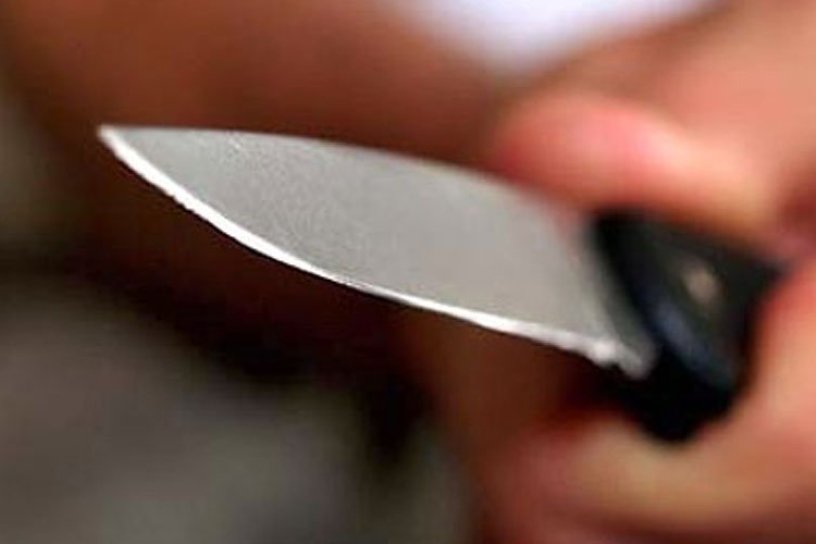 51-летний пациент с ножом напал на двух врачей в Нижнеудинске
