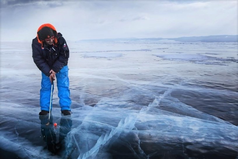 Турнир по ледовому гольфу на Байкале перенесли на неделю позже