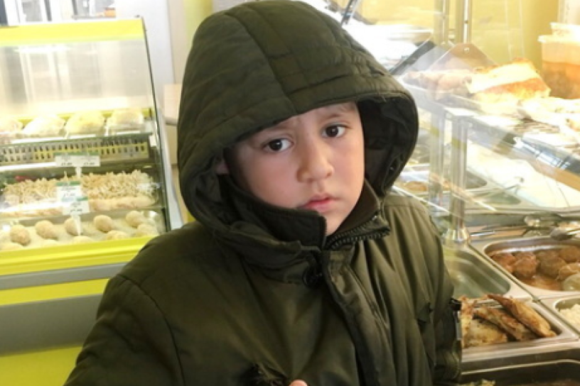 Полиция ищет несовершеннолетнего мальчика и его семью в Братске