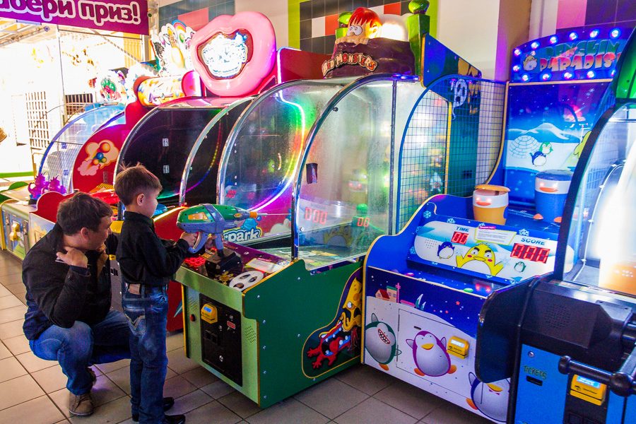 Где есть детские игровые автоматы в москве однокопеечная игровые автоматы с моментальным выводом денег
